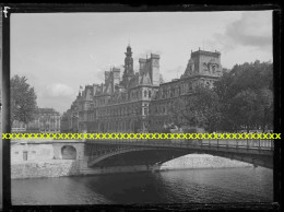 Delcampe - ° 75 ° PARIS ° 2 Septembre 1944 - Une Batterie De D.C.A. Américaine Sur Le Pont ... ° Plaque De Verre Négative 9 X 12 ° - Glass Slides