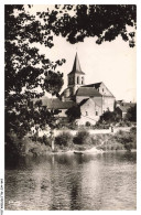 Delcampe - CAR-ACJP8-0472-86 - INGRANDES  - L'église Et Les Bords De La Vienne - Ingrandes