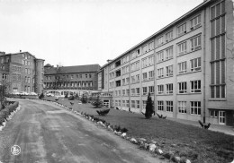 Delcampe - [-20%] SUISSE - Gilly - Hôpital St Joseph - Jardin - Chemin - Edit Papeterie Lamy Gelon - Carte Postale Ancienne - Gilly