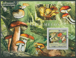 Delcampe - Sao Tomé Und Príncipe 2007 Pilze Holzritterling 3007 Block Postfrisch (C29128) - Sao Tome And Principe