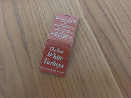 Delcampe - Pochette D'allumettes Format Original Etats-Unis "THE WHITE TURKEYS - NEW YORK" (dinde) - Boites D'allumettes