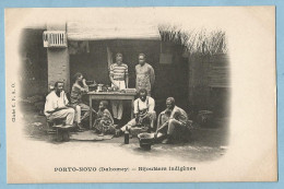 Delcampe - BA0324  CPA  PORTO-NOVO (BENIN - Dahomey)   Bijoutiers Indigènes   ++++ - Benin