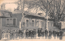Delcampe - BOLLENE (Vaucluse) - Les Ecoles - Voyagé 1915 (2 Scans) - Bollene