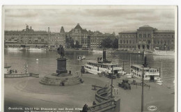 Delcampe - Carte Postale Suède Stockholm Utsikt Fran Skeppsbron Med Grand Hôtel Och Nationalmuseum I Bakgrunden CAD 1941 - Schweden