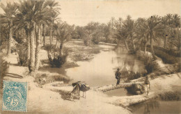 Delcampe - ALGERIE  SCENES ALGERIENNES PONT SUR UN OUED - Biskra