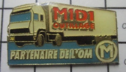 Delcampe - PIN1619 CAMION MIDI OUTILLAGE PARTENAIRE DE L'OM OLYMPIQUE DE MARSEILLE - Calcio