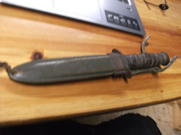 Delcampe - COUTEAU DE COMBAT US SECONDE GUERRE 39/45 - Armas Blancas