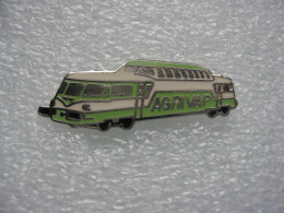 Delcampe - Pin's D'un Autorail De Couleur Verte, AGRI VAP - Transportation