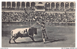 Delcampe - AEUP10-0905-ESPAGNE - SEVILLA - Un Buen Par Banderillas - Sevilla