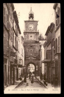 Delcampe - 13 - SALON-DE-PROVENCE - RUE ET TOUR DE L'HORLOGE - AU VERSO CACHET RGT DES TIRAILLEURS ALGERIENS - Salon De Provence