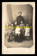 Delcampe - 13 - LA CIOTAT - UNE FAMILLE EN 1916 - CARTE PHOTO ORIGINALE - La Ciotat