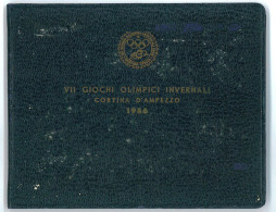 Delcampe - P5257 - ITALIA, CORTINA, GIOCHI OLIMPICI 1956 LIBRICINO IN PELLE, PRESENTATO DAL COMITATO OLIMPICO - Historical Documents