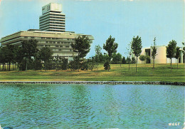 Delcampe - 95 CERGY PONTOISE LA PREFECTURE ET LES JARDINS - Cergy Pontoise