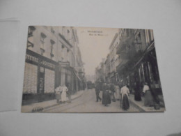 Delcampe - MAUBEUGE Rue De Mons ( 1)  Animée  Carte Postale - Maubeuge