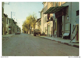 Delcampe - ASNP1-0032-13 - GIGNAC LA NERTHE - En Provence - Le Centre Du Village - Istres