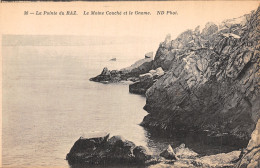 Delcampe - 29-LA POINTE DU RAZ LE MOINE COUCHE ET LE GNOME-N°5139-F/0231 - La Pointe Du Raz