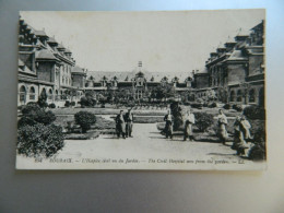 Delcampe - ROUBAIX                           L'HOSPICE CIVIL VU DU JARDIN - Roubaix