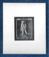 Delcampe - Fujeira 1970 Space Apollo 11 Photograph Of Aldrin SILVER IMPERF S/S Timbre Argent MNH V.Rare - Asien