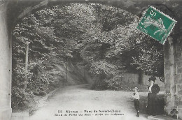 Delcampe - Sevres. Sous La Porte Du Mail , Allée Du Chateau Dans Le Parc De Saint Cloud. - Sevres