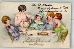 Delcampe - 38163215 - Junge Frauen Beim Kaffeekraenzchen Geburtstag Gedeckter Tisch HWB Serie 4248 - Petersen, Hannes