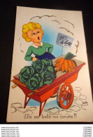 Delcampe - HUMOUR - S00093 - Elle Est Belle Ma Carotte ! - Salade - Femme - Vendeuse Carte à Système Paillettes Charette - Humour