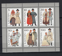 Delcampe - Latvia 1993 Michel Block 3 Traditional Costumes Of The Regions S/s MNH - Letland