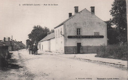 Delcampe - 45 ARTENAY RUE DE LA GARE - Artenay