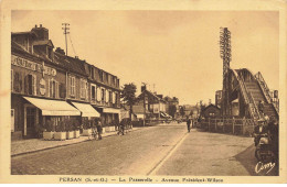 Delcampe - 95 PERSAN #AS30230 LA PASSERELLE AVENUE PRESIDENT WILSON - Persan