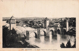 Delcampe - 46 CAHORS LE PONT VALENTRE - Cahors