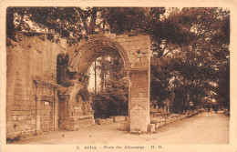 Delcampe - ARLES Porte Des Alyscamps 2(scan Recto-verso) MA934 - Arles