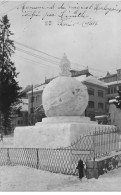 Delcampe - SUISSE #FG55693 LE LOCLE MONUMENT DE NEIGE PAR USINE ZENITH HORLOGERIE CARTE PHOTO - Le Locle