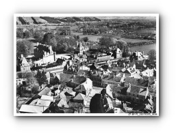 Delcampe - CP-BFP1-0920-28 - ANET - En Avion Au-dessus - Quartier Du Chateau - Anet