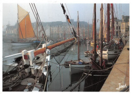 Delcampe - PAIMPOL Grands Voiliers Devant Les Residences Du Port 27(scan Recto-verso) MA1950 - Paimpol