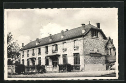 Delcampe - CPA Esbly, Ecole Des Garcons Rue Victor-Hugo - Esbly