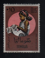 Delcampe - Somalie, **, Yv 19, Mi 35, SG 387, Fille Brodant Des Poissons Sur Un Tissu. - Somalia (1960-...)