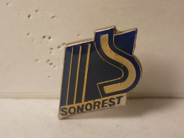 Delcampe - PINS - Non Classificati