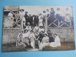 Delcampe - 80 - AULT - Carte Photo - Groupe De Personnes - Ault