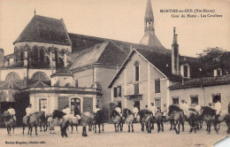 Delcampe - Carte Postale [52]  Montier-en-Der   Cour Du Haras  Les Cavaliers  Très Beau Plan - Montier-en-Der