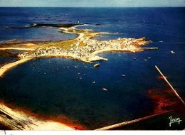 Delcampe - ÎLE DE SEIN   G60    CPM 10X15       Le Port Et L'agglomération - Ile De Sein