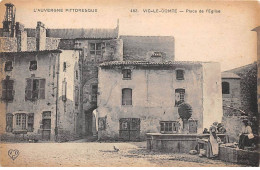 Delcampe - 63 - VIC LE COMTE - SAN55520 - Place De L'Eglise - Vic Le Comte