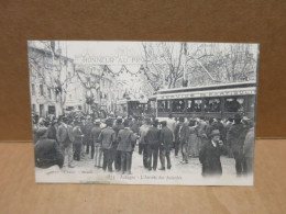 Delcampe - AUBAGNE  (13)  Tramway Belle Animation L'arrivée Des Autorités - Aubagne