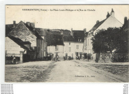 Delcampe - Vermenton - La Place Louis Philippe Et La Rue De L'échelle - Vermenton