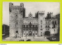 Delcampe - 11 NARBONNE N°13 L'Hôtel De Ville En 1952 Voitures Autos Anciennes - Narbonne