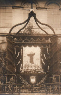 Delcampe - 3631 Cpa ALENCON : Devant La Halle Aux Toiles ! Décoration Pour Les Fêtes De Sainte THérèse (1929 ?) Photo Unique ! - Alencon