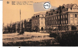 Delcampe - LAP Ypres Place De La Station Les Hotels - Ieper