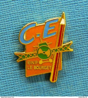 Delcampe - 1 PIN'S // ** C.E BNP / LE BOURGET / AVION BIPLAN ** . (JPB Prestige). - Airplanes