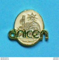 Delcampe - 1 PIN'S  //   ** A.N.I.C.E.N. / ASSOCIATION NATIONALE DES INSPECTEURS COMPTABLES DES ÉTUDE DE NOTAIRE ** - Associations