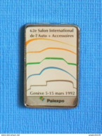 Delcampe - 1 PIN'S //  ** 62ème SALON INTERNATIONAL DE L'AUTO + ACCESSOIRES / GENÈVE 1992 / PALEXPO ** . (E.C.S. P.O.BOX BERNEX-GE) - Other & Unclassified