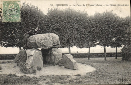 Delcampe - CPA Dolmen Menhir Meudon Le Parc De L'observatoire La Pierre Druidique - Dolmen & Menhire