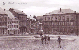 Delcampe - STAVELOT -  La Place Du Marché - Stavelot